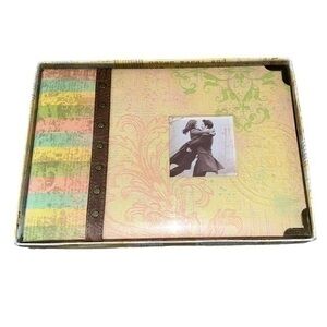 New in Box Vintage K&Company Flowers & Meadow Scrapbook